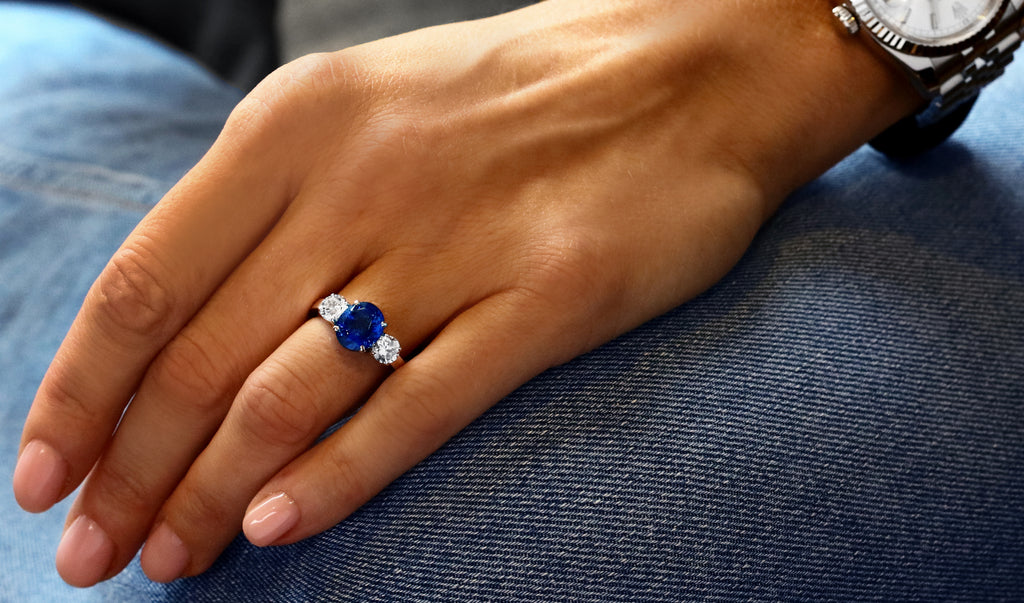 Leaf-And-Branch Sapphire Engagement Ring